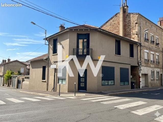 Appartement 5 pièces 100 m²