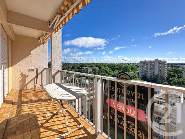 Appartement 5 pièces 100 m²