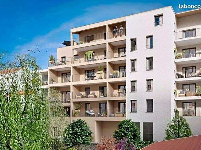 Appartement 5 pièces 100 m²