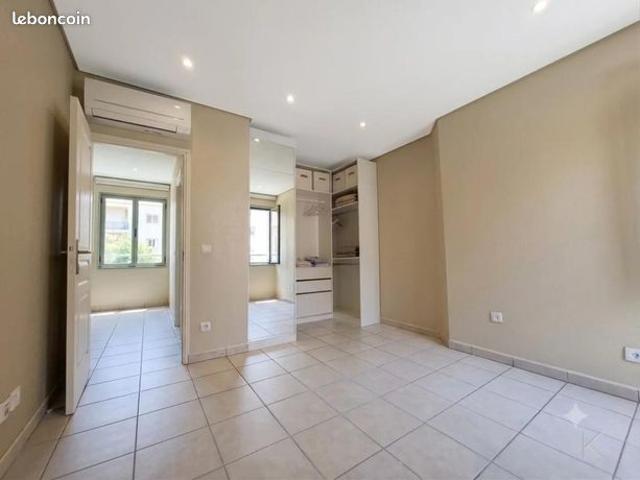 Appartement 5 pièces 100 m²