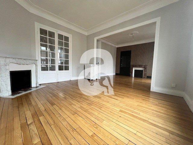 Appartement 5 pièces 100 m²