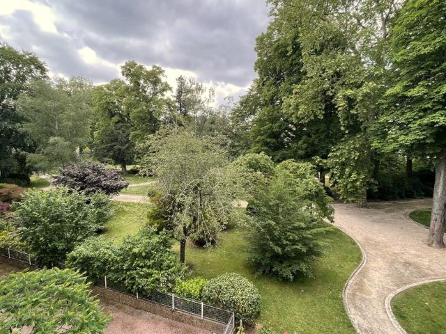 Appartement 5 pièces 103 m²