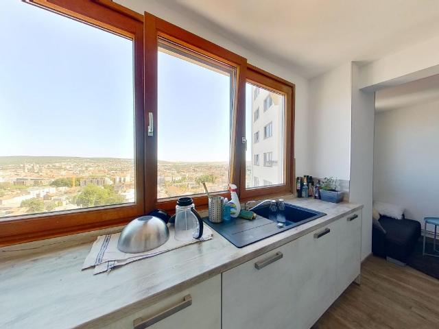 Appartement 5 pièces, 100 m² à louer à Nancy 54000