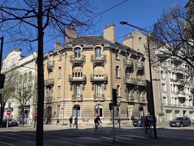 Appartement 5 pièces 101 m²