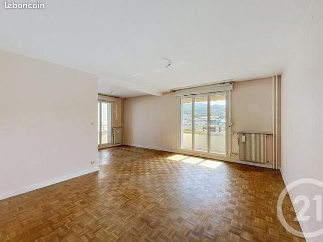 Appartement 5 pièces 102 m²