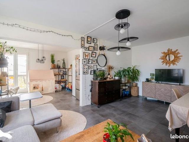Appartement 5 pièces 102 m²