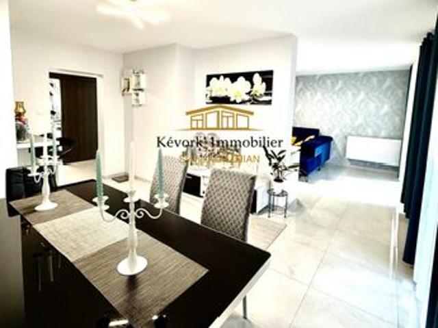 Appartement 5 pièces 102 m²