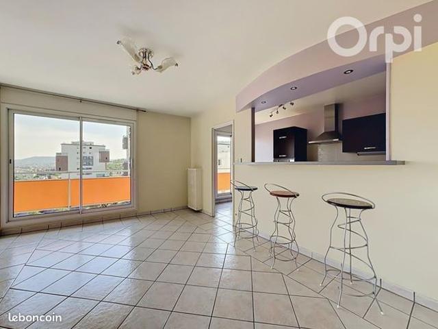 Appartement 5 pièces 102 m²