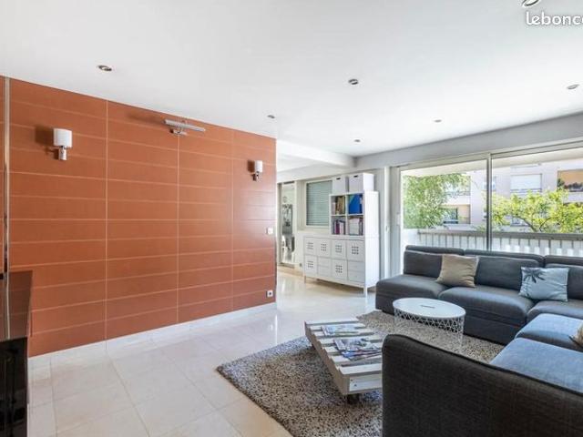 Appartement 5 pièces 102 m²