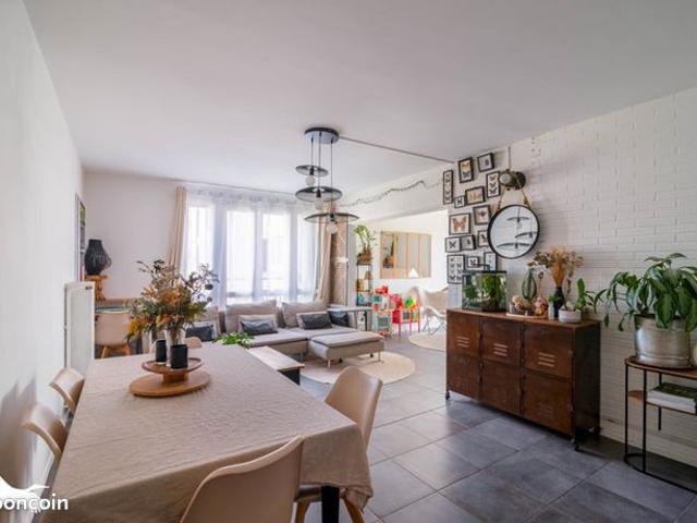 Appartement 5 pièces 102 m²