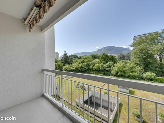 Appartement 5 pièces 102 m²