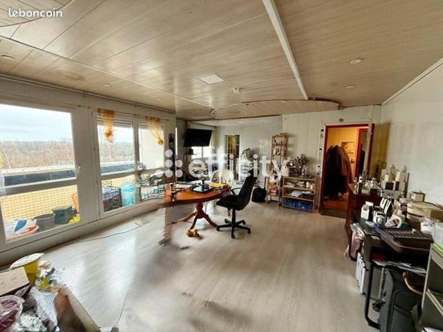 Appartement 5 pièces 102 m²