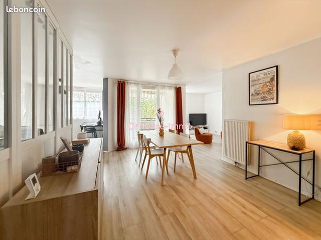Appartement 5 pièces 102 m²