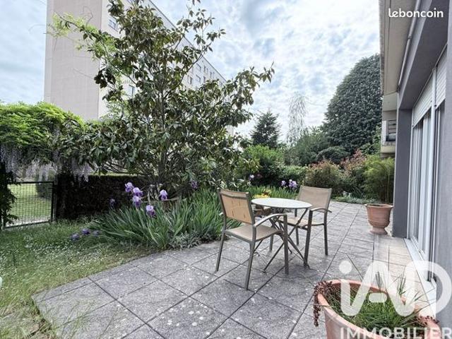 Appartement 5 pièces 102 m²