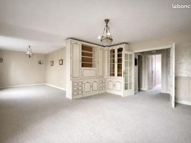 Appartement 5 pièces 102 m²