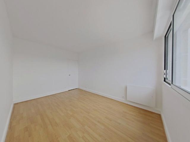 Appartement 5 pièces, 102 m² à louer à Saint Germain en Laye 78100
