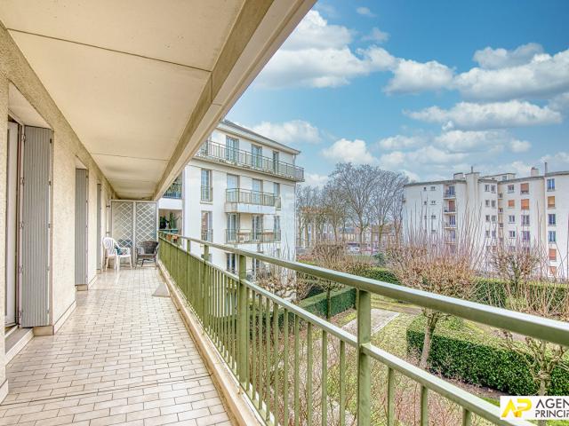 Appartement 5 pièces 103 m²