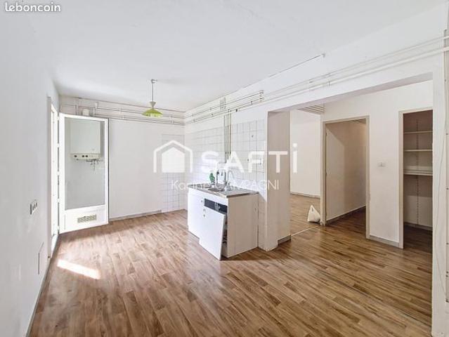 Appartement 5 pièces 103 m²