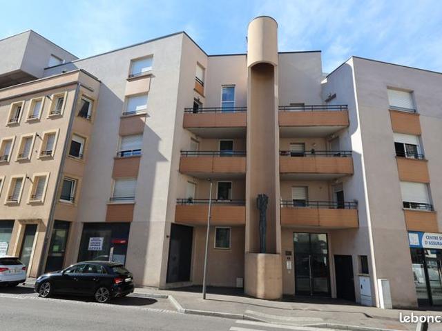 Appartement 5 pièces 103 m²