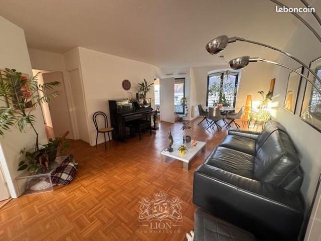 Appartement 5 pièces 103 m²