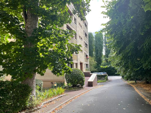 Appartement 5 pièces 103 m²
