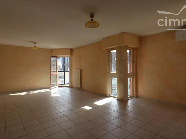 Appartement 5 pièces 103 m²