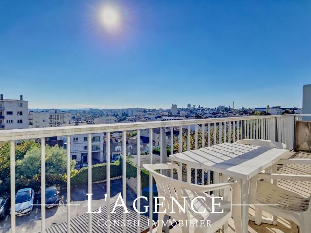 Appartement 5 pièces 103 m²