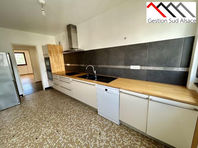 Appartement 5 pièces 103 m²