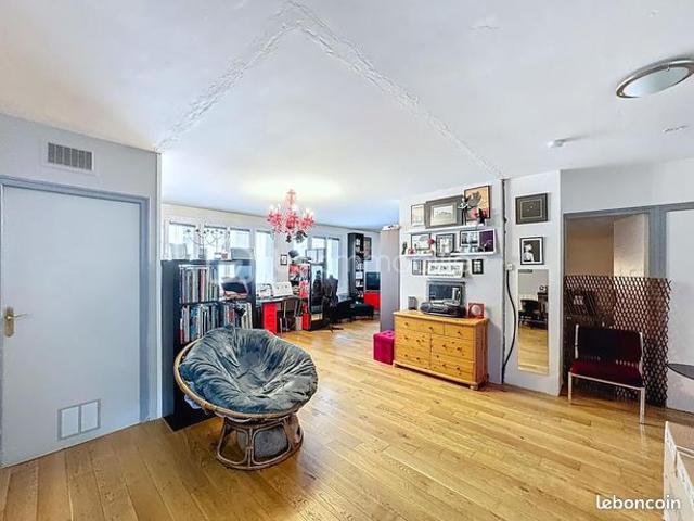 Appartement 5 pièces 103 m²
