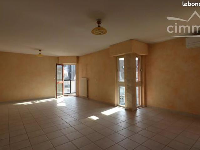 Appartement 5 pièces 103 m²