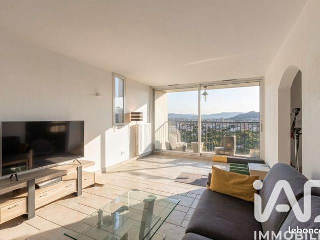 Appartement 5 pièces 104 m²
