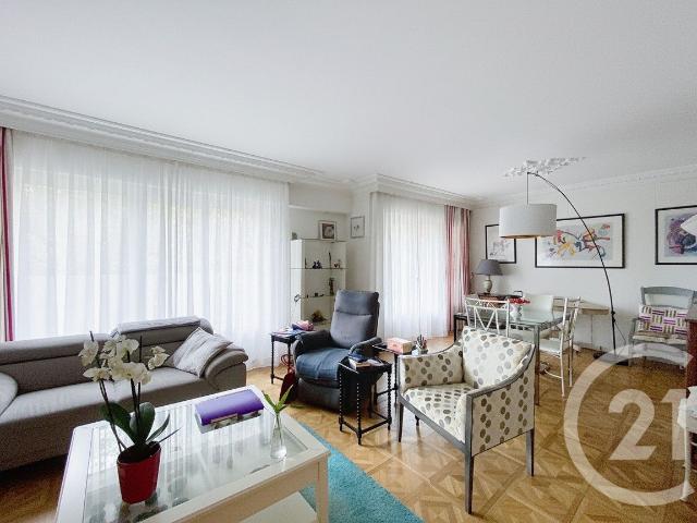 Appartement 5 pièces 104 m²