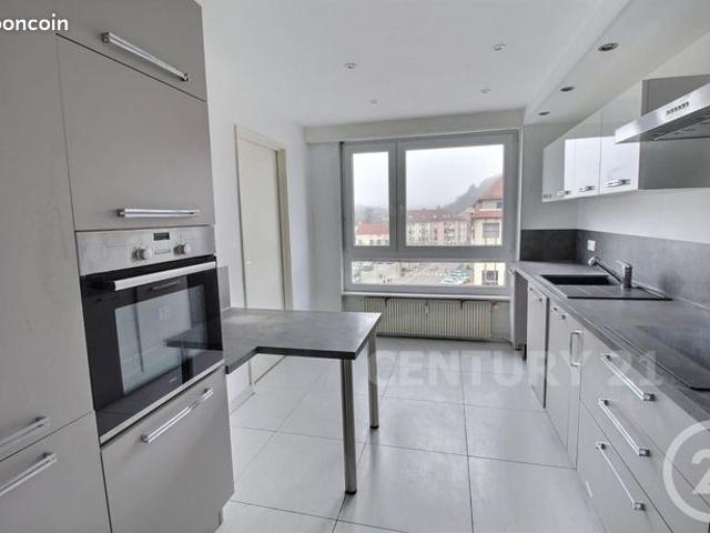 Appartement 5 pièces 104 m²