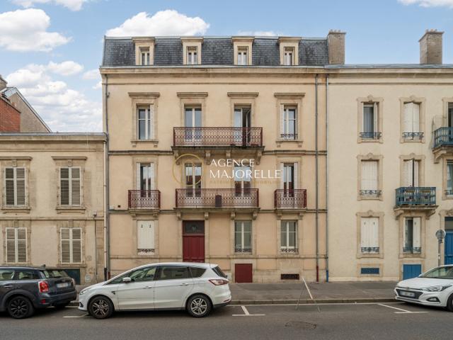 Appartement 5 pièces 104 m²