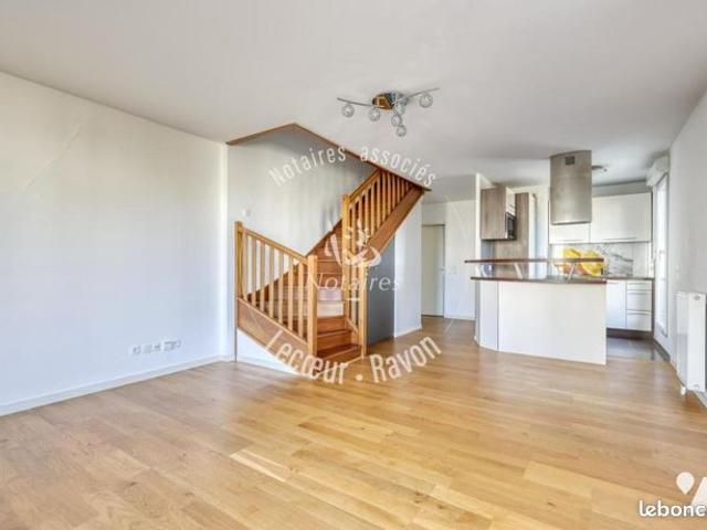 Appartement 5 pièces 104 m²