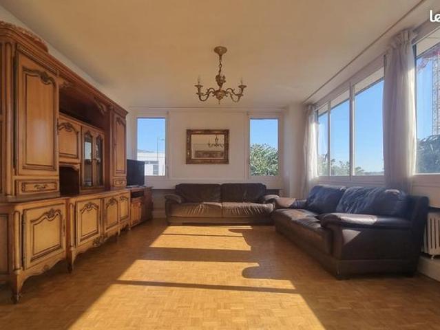Appartement 5 pièces 104 m²