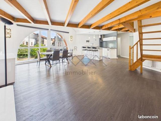 Appartement 5 pièces 104 m²