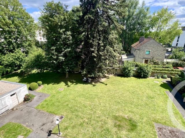 Appartement 5 pièces 104 m²