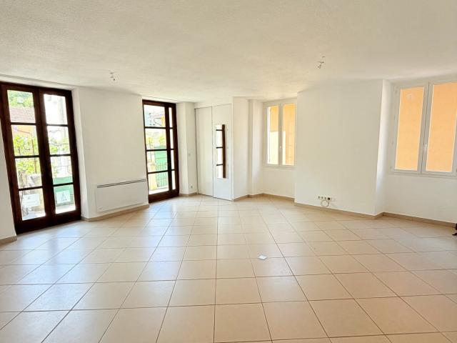 Appartement 5 pièces 104 m²