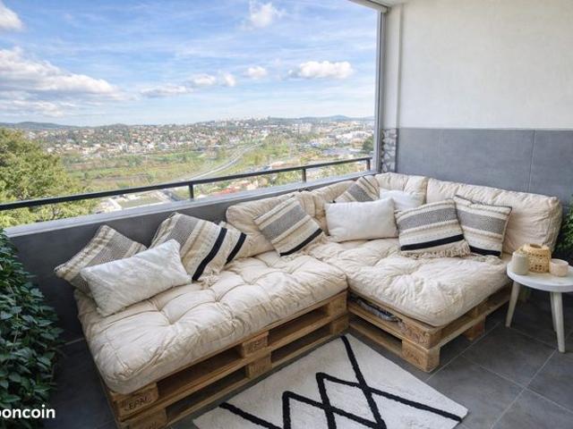 Appartement 5 pièces 104 m²