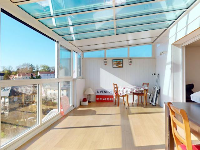 Appartement 5 pièces 104 m²