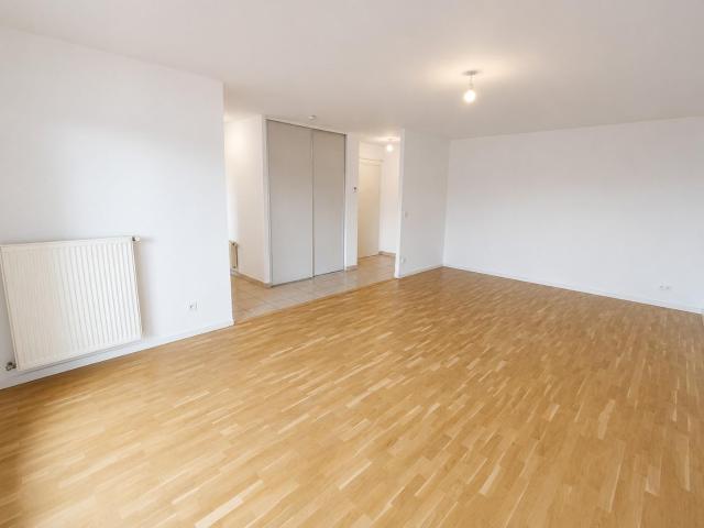 Appartement 5 pièces 104 m²