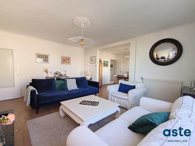 Appartement 5 pièces 104 m²