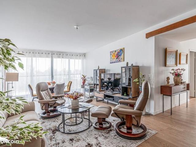 Appartement 5 pièces 104 m²