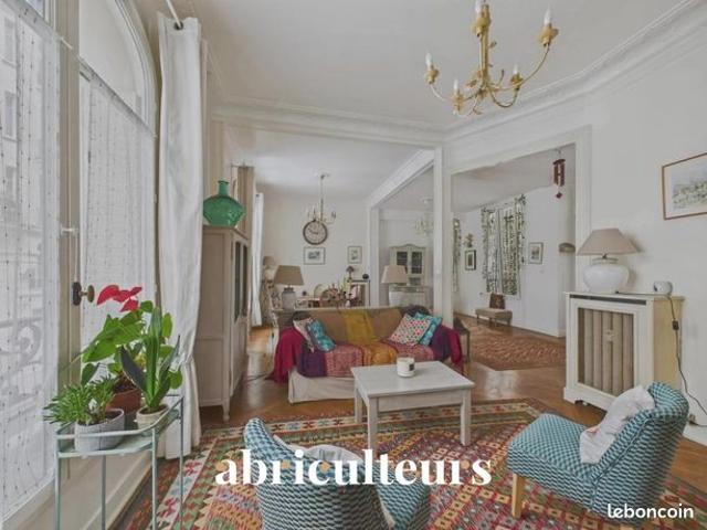 Appartement 5 pièces 105 m²