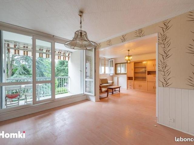 Appartement 5 pièces 105 m²
