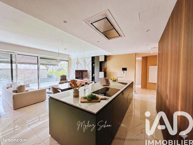 Appartement 5 pièces 105 m²