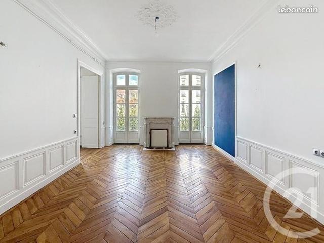Appartement 5 pièces 105 m²