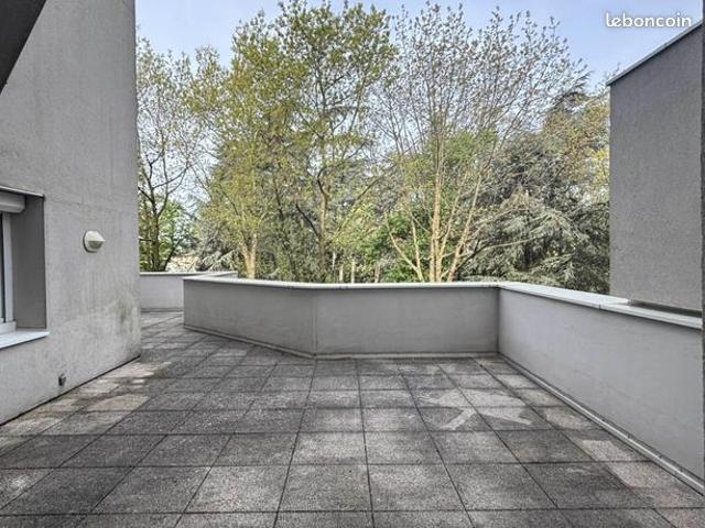 Appartement 5 pièces 105 m²