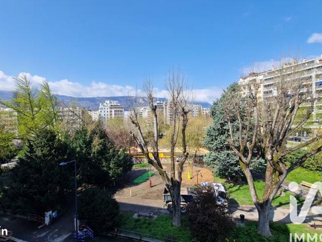 Appartement 5 pièces 105 m²
